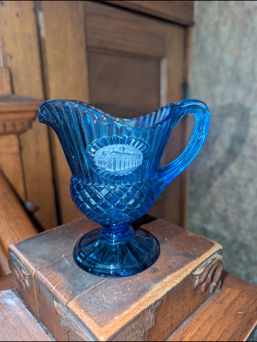 Fostoria Vintage 1970’s Cobalt Blue Pitcher Gravy Creamer Glass Mt. Vernon Handl